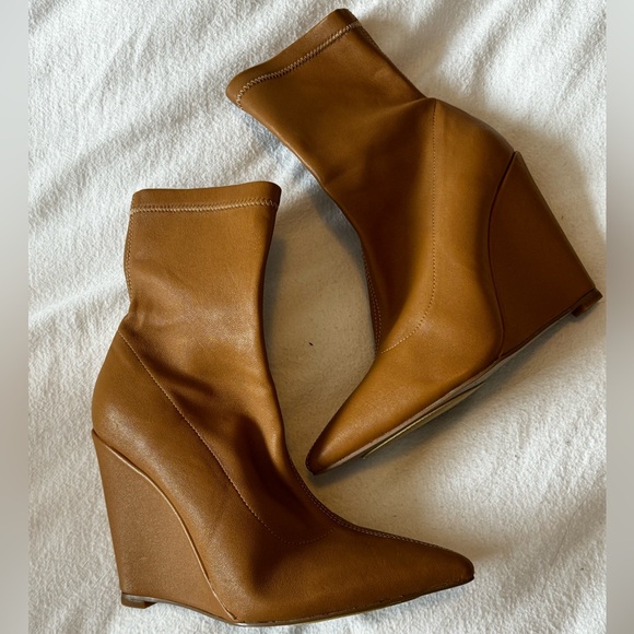 Revolve Raye Lo Boot - Picture 4 of 8